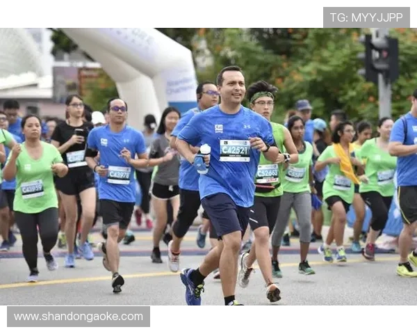 南京飞盘队在马拉松大满贯中的精彩表现与实力分析